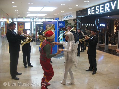 Коледни събития 03 - 24.12.2011 Сердика Център Мол | фото: livemusicagency.com