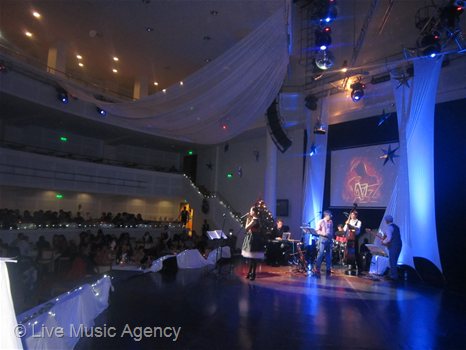 Музикално - танцова програма | фото: livemusicagency.com