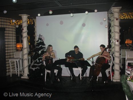 Коледно парти, ресторант Тифани | фото: livemusicagency.com