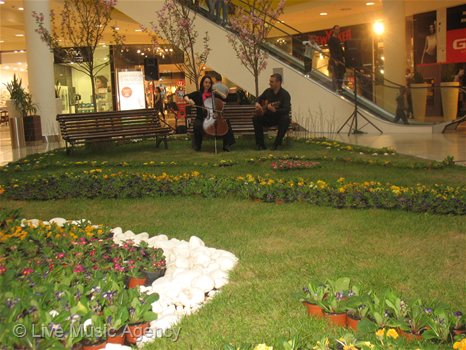 Дуо китара, виолончело  Великденски концерти 09 - 14.04.2012 Сердика Център | фото: livemusicagency.com