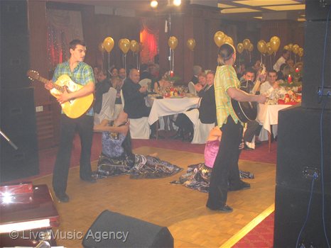 Празнична Новогодишна програма Гранд Хотел София | фото: livemusicagency.com