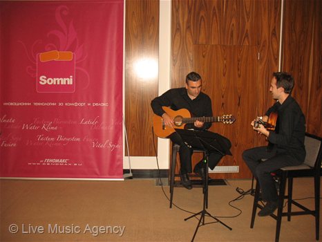 фламенко китари | фото: livemusicagency.com