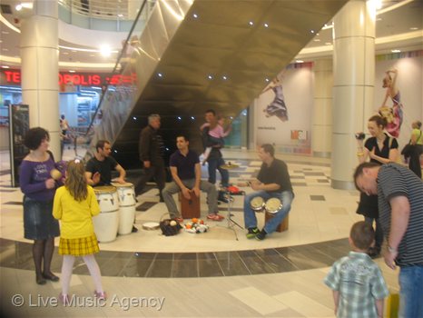 Музикална игра в The Mall | фото: livemusicagency.com