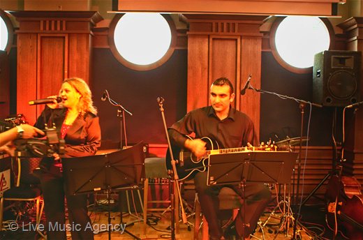 Love Songs музикална програма в Голямото Сватбено Шоу София | фото: livemusicagency.com