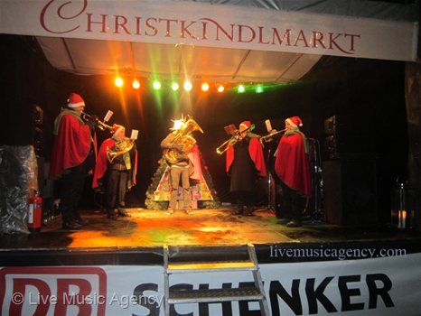 Музикална програма Немски коледен базар 26.11. - 22.12.2012 г. | фото: livemusicagency.com