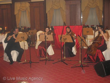 Новогодишна програма Гранд Хотел София | фото: livemusicagency.com