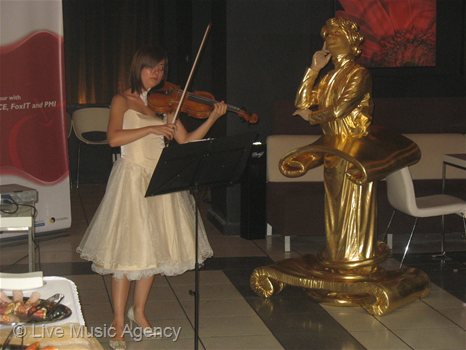 Официален коктейл ITCE | фото: livemusicagency.com