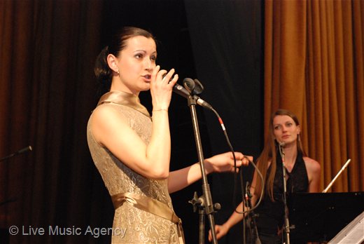 Централен Военен клуб, София Бална зала | фото: livemusicagency.com