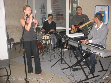 Официално откриване на Автосалон 2008г., Експо Център | фото: livemusicagency.com