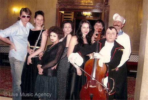 Официално откриване на Втората пресконфенция LUX ONLY – 2008г. | фото: livemusicagency.com