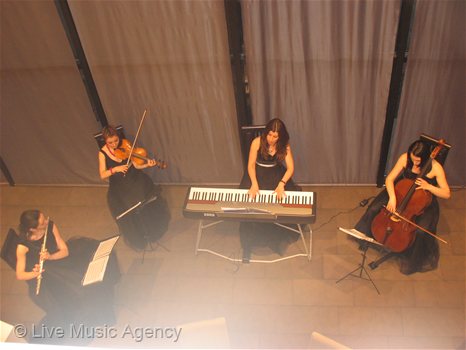 Piano quartet official denner VAYK | photo: livemusicagency.com