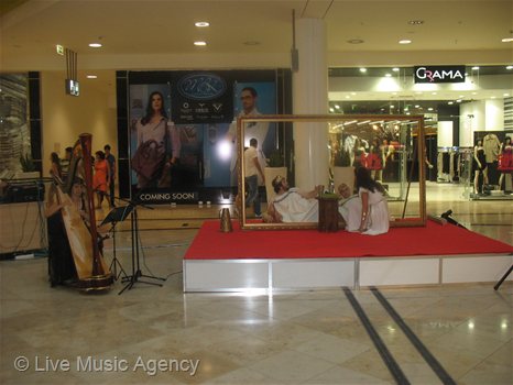 Соло арфа Ден на Рим Сердика център | фото: livemusicagency.com