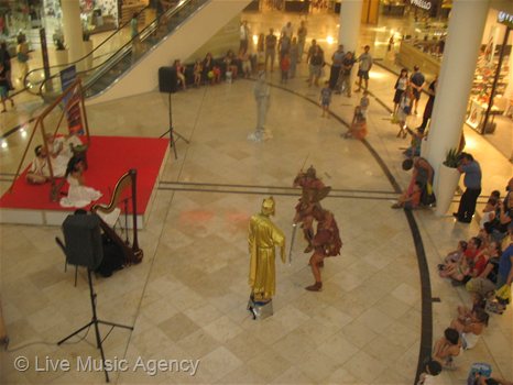 Соло арфа Ден на Рим Сердика център | фото: livemusicagency.com